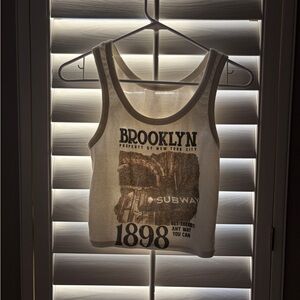 Tilly's Cream and Brown 'Brooklyn 1898' Graphic Crop Tank